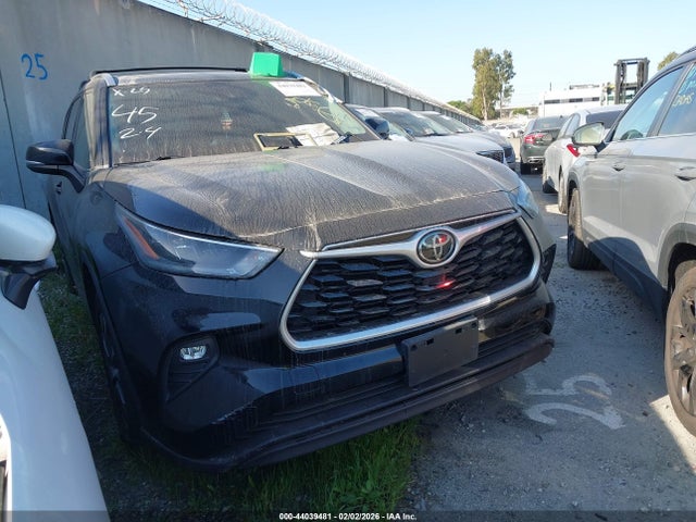 Toyota Highlander Xle 2020 5TDHZRAH4LS508975 zdjęcie główne