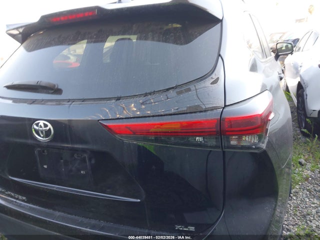 Toyota Highlander Xle 2020 5TDHZRAH4LS508975 Image 4