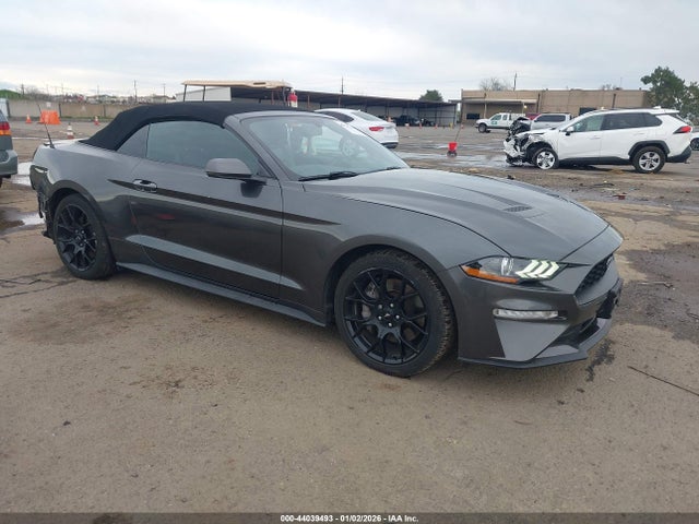 1FATP8UH2J5176873 Ford Mustang Ecoboost Premium