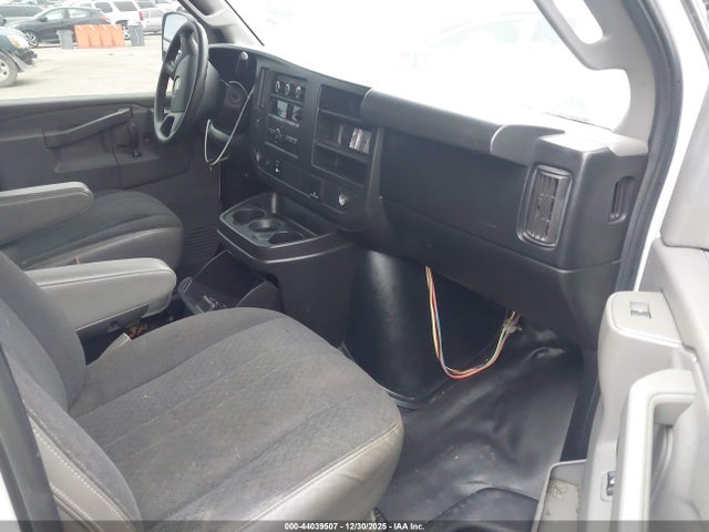 1GTW7AFG7J1214785 GMC Savana 2500 Work Van