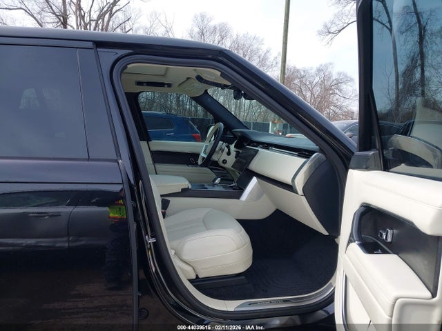 2024 LAND ROVER RANGE ROVER SALKP9E92RA096679 Photo 4