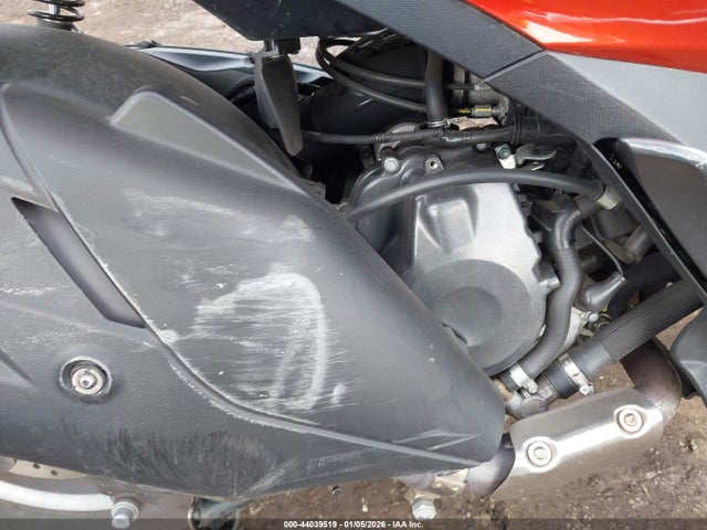 ZAPMD20U8R5000900 Piaggio Bv 400