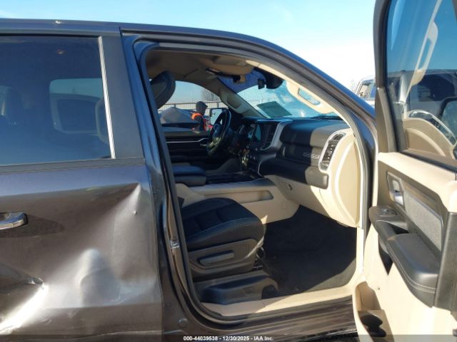 2020 RAM 1500 1C6SRFBT9LN142306 Photo 4