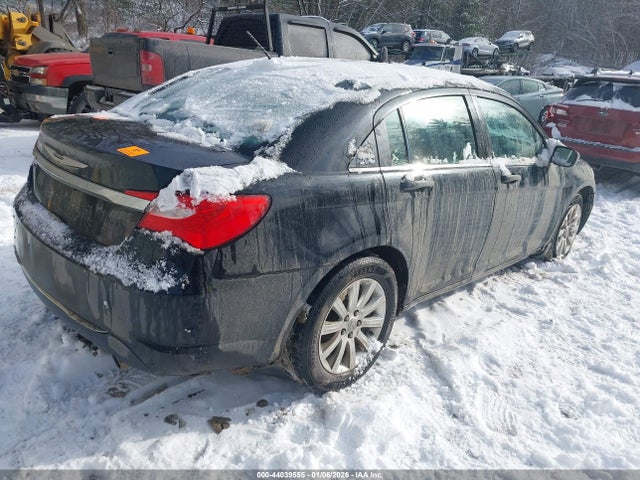 Продаж на аукціоні авто 2012 Chrysler 200 Touring, vin: 1C3CCBBB0CN188898, номер лоту: 44039555