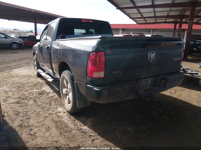 Auction sale of the 2018 Ram 1500 Express  4x4 6'4 Box, vin: 1C6RR7FG3JS332151, lot number: 44039584