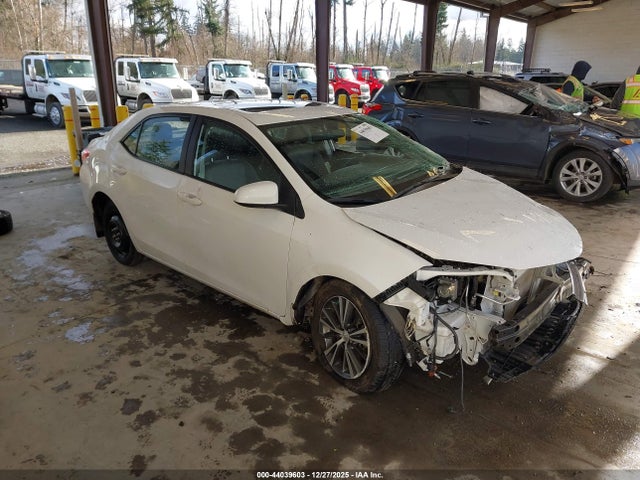 Toyota Corolla Le Premium 2016 2T1BURHE4GC744539 main image