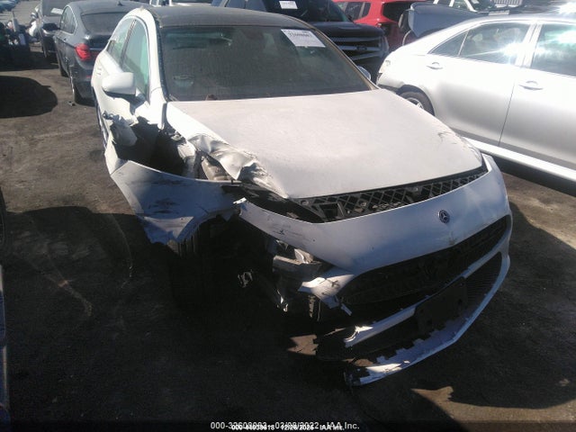 2019 MERCEDES-BENZ A 220 WDD3G4EB0KW026226