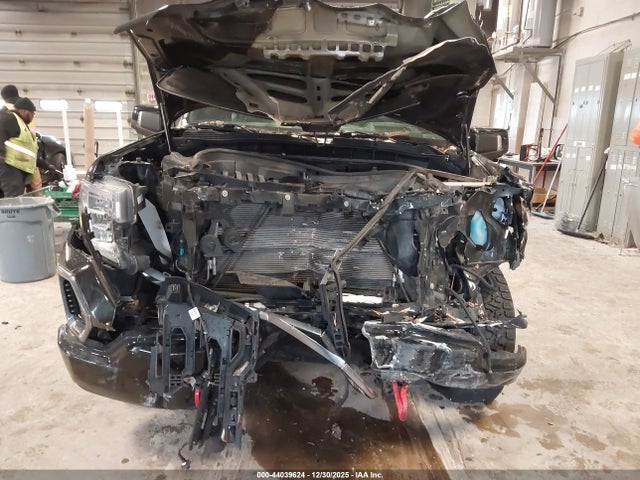 Продажа на аукционе авто 2019 Gmc Sierra 1500 At4, vin: 3GTP9EEL9KG262229, номер лота: 44039624