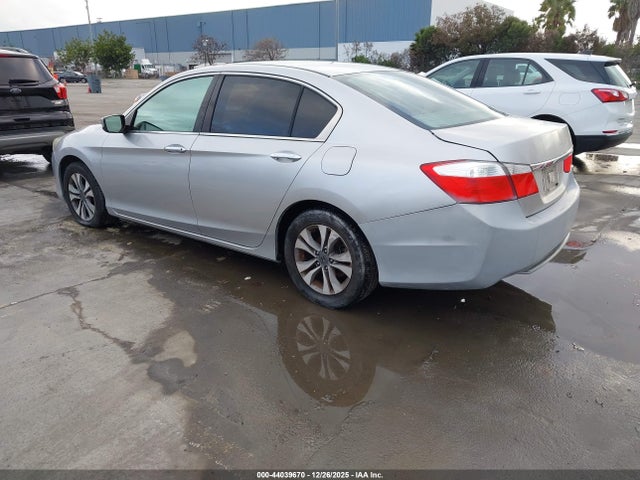 Aukcja sprzedaży 2015 Honda Accord Lx, vin: 1HGCR2F3XFA023435, numer aukcji: 44039670