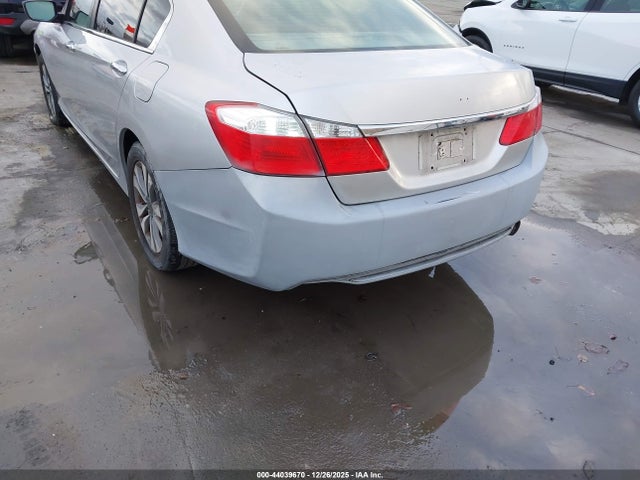 Aukcja sprzedaży 2015 Honda Accord Lx, vin: 1HGCR2F3XFA023435, numer aukcji: 44039670