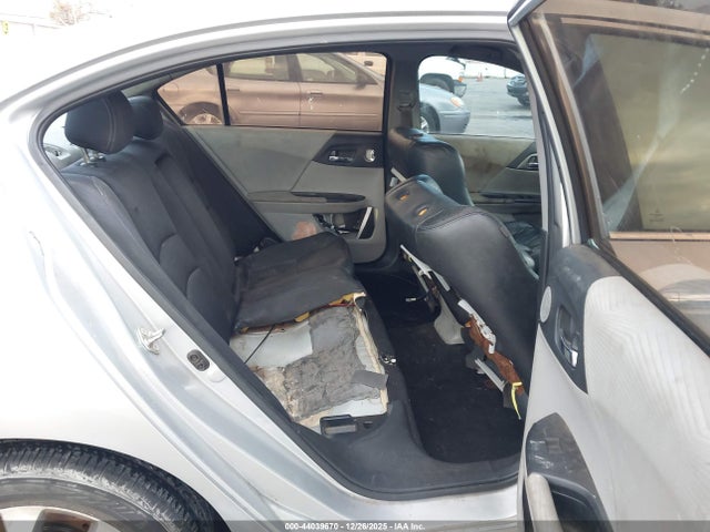 Aukcja sprzedaży 2015 Honda Accord Lx, vin: 1HGCR2F3XFA023435, numer aukcji: 44039670
