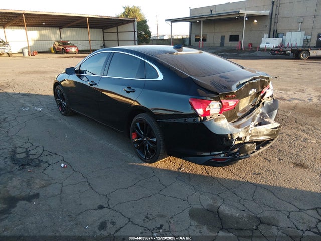 1G1ZD5ST7JF230660 Chevrolet MALIBU LT
