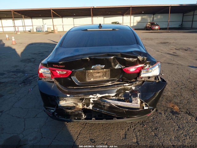 1G1ZD5ST7JF230660 Chevrolet MALIBU LT