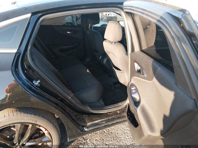 1G1ZD5ST7JF230660 Chevrolet MALIBU LT