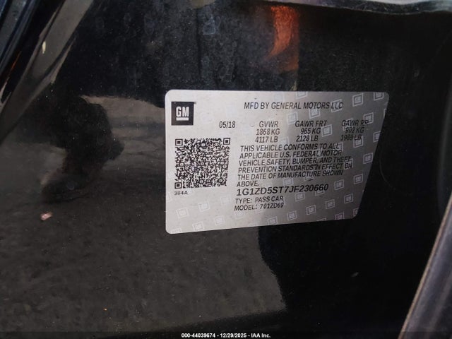 1G1ZD5ST7JF230660 Chevrolet MALIBU LT