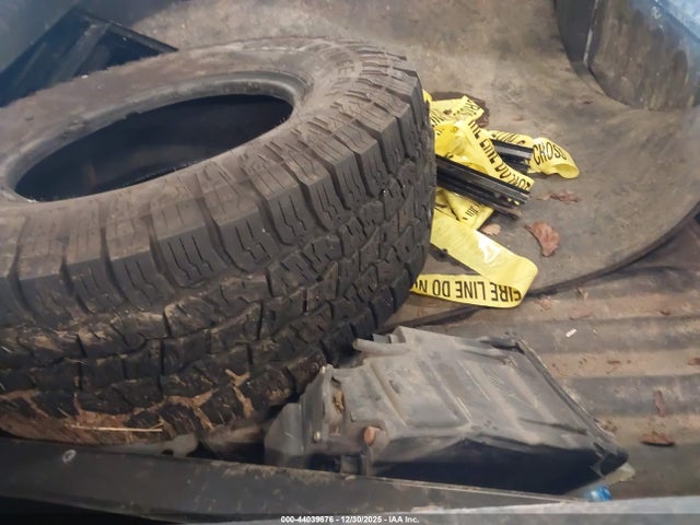 3C6UR5KL3JG233029 RAM 2500 Laramie 4x4 8&#039; Box