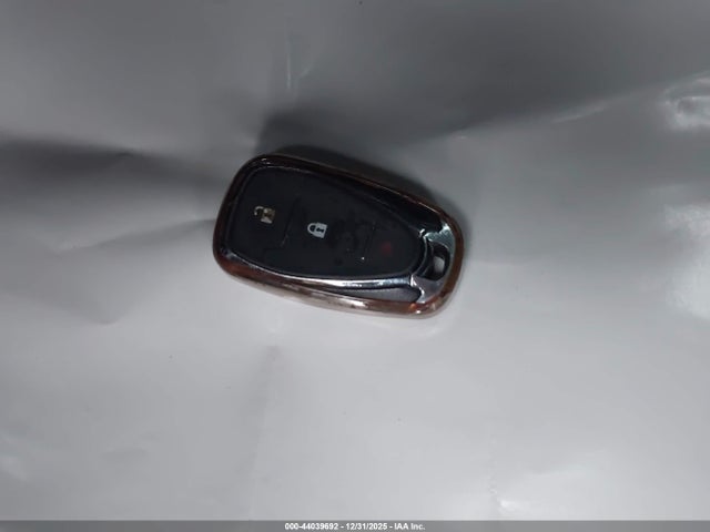 Chevrolet Traverse Ls 2018 1GNERFKW7JJ227902 Image 11