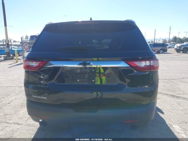 Chevrolet Traverse Ls 2018 1GNERFKW7JJ227902 Image 16