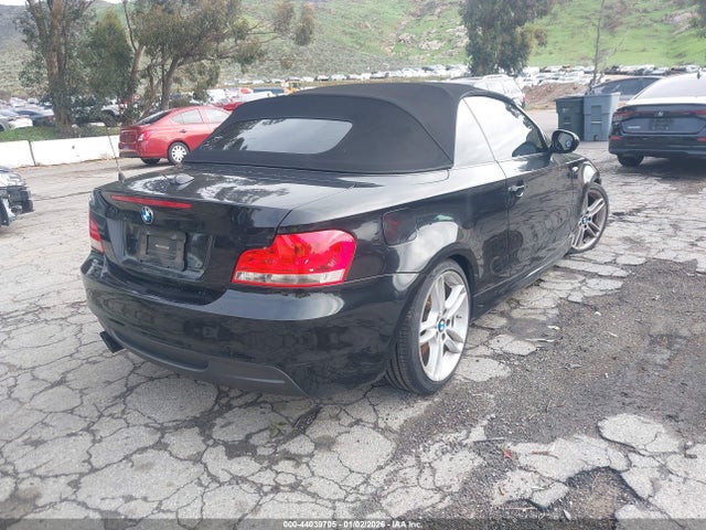 2012 BMW 135I WBAUN7C51CVM25556 Photo 3