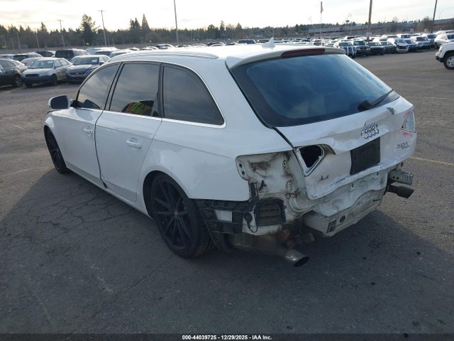 2010 AUDI A4 WAU4FAFL9AA119116 Photo 2