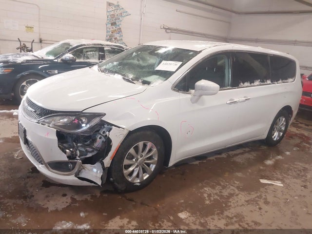 Aukcja sprzedaży 2018 Chrysler Pacifica Touring Plus, vin: 2C4RC1FG9JR183009, numer aukcji: 44039726