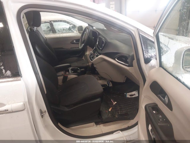 Aukcja sprzedaży 2018 Chrysler Pacifica Touring Plus, vin: 2C4RC1FG9JR183009, numer aukcji: 44039726