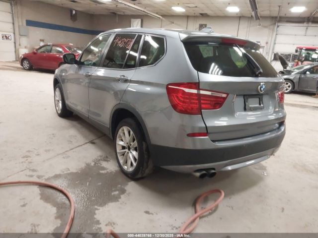 2013 BMW X3 5UXWX9C54D0D02142 Photo 2