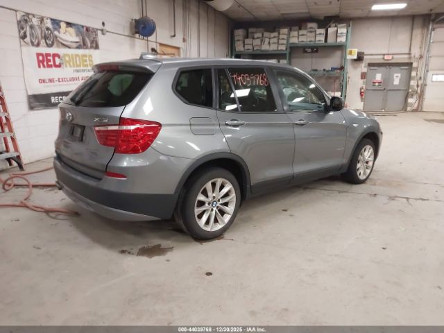 2013 BMW X3 5UXWX9C54D0D02142 Photo 3