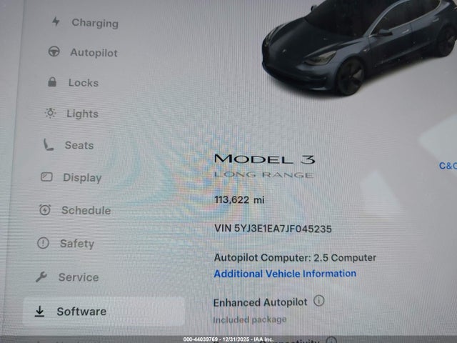 44039769 :رقم المزاد ، 5YJ3E1EA7JF045235 vin ، 2018 Tesla Model 3 Long Range/mid Range مزاد بيع