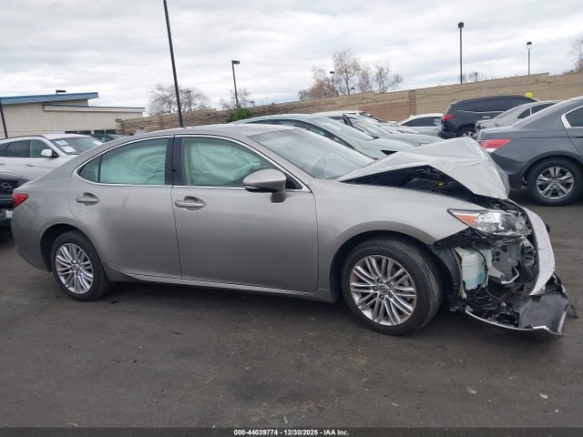 Lexus ES 350 2015 JTHBK1GG8F2202172 Image 14
