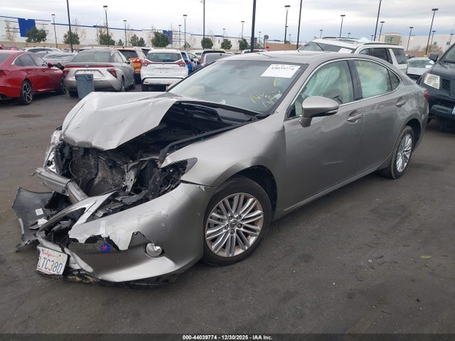 JTHBK1GG8F2202172 Lexus ES 350