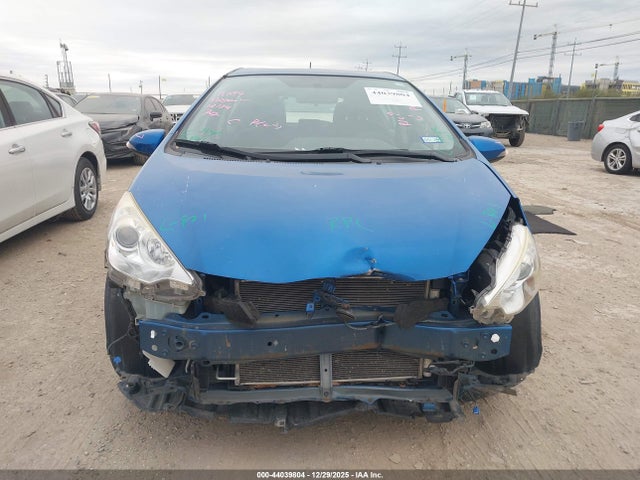 Toyota Prius C Two 2014 JTDKDTB36E1567448 Image 13