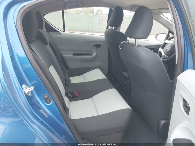 Toyota Prius C Two 2014 JTDKDTB36E1567448 Image 8