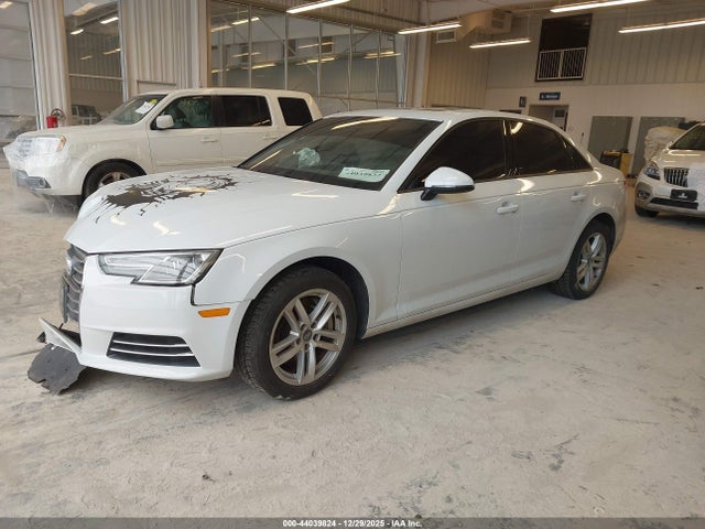 2017 AUDI A4 WAUANAF4XHN064709 Photo 1