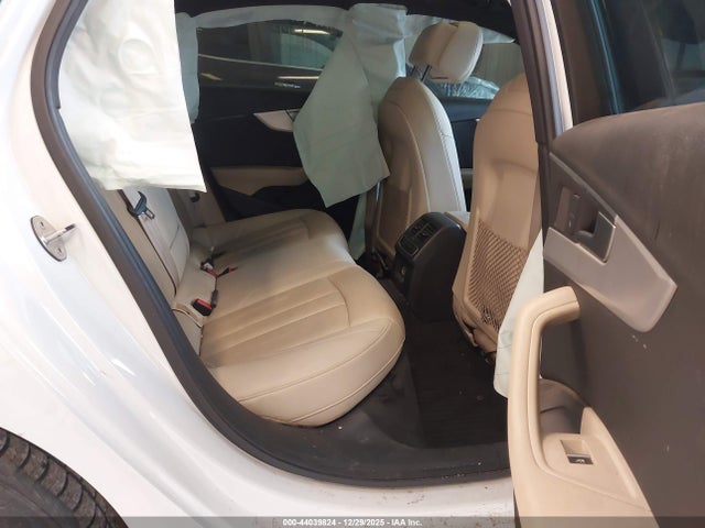 2017 AUDI A4 WAUANAF4XHN064709 Photo 7