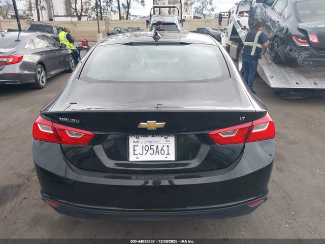 1G1ZD5ST6PF186675 Chevrolet Malibu Fwd 1lt