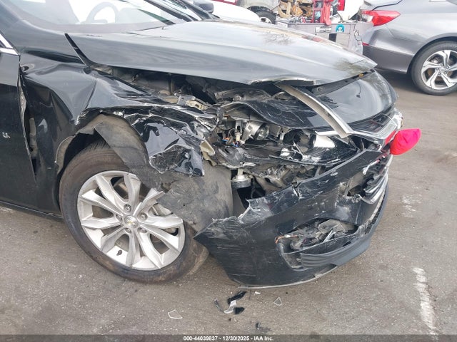 1G1ZD5ST6PF186675 Chevrolet Malibu Fwd 1lt