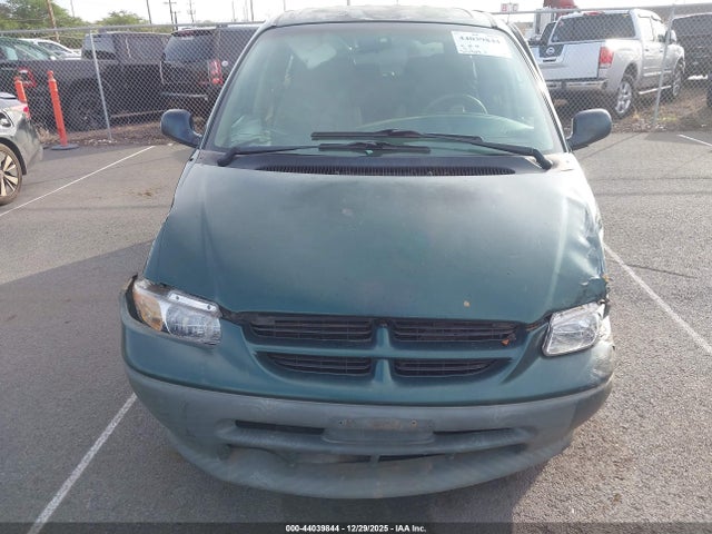 44039844 :رقم المزاد ، 1B4GP45R5WB721546 vin ، 1998 Dodge Caravan Se مزاد بيع