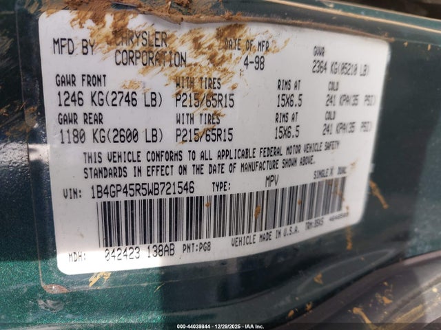 44039844 :رقم المزاد ، 1B4GP45R5WB721546 vin ، 1998 Dodge Caravan Se مزاد بيع