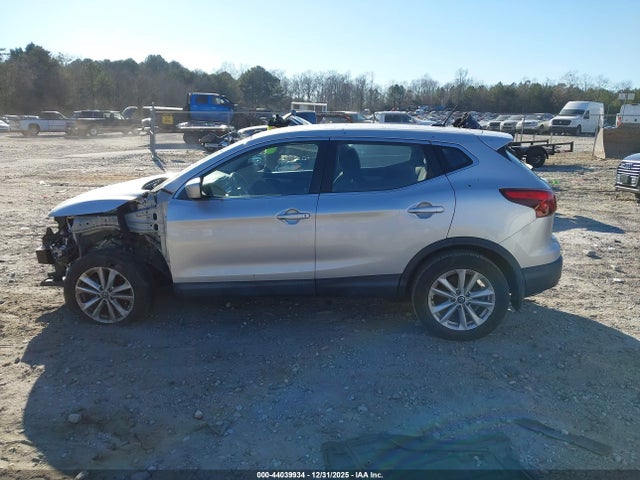 JN1BJ1CP3KW234608 Nissan Rogue Sport S