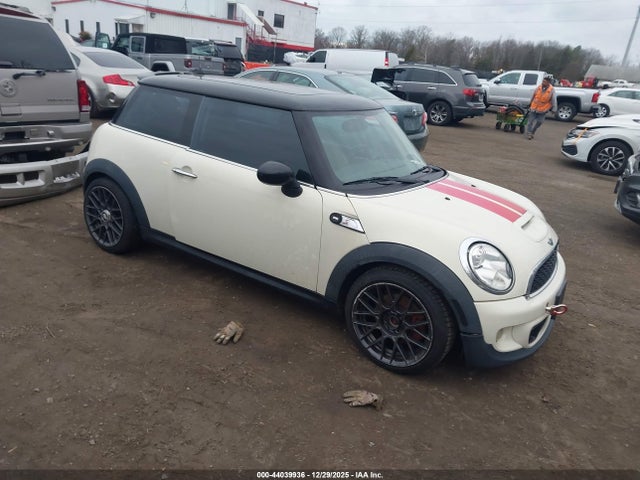 2012 MINI COOPER S WMWSV3C51CTY29291 Photo 0