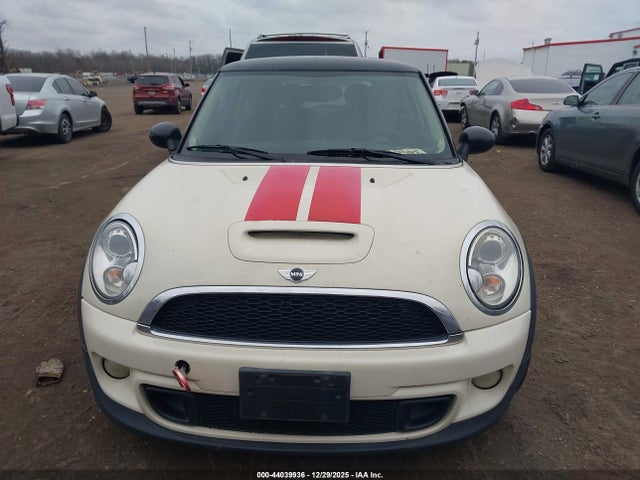 2012 MINI COOPER S WMWSV3C51CTY29291 Photo 5