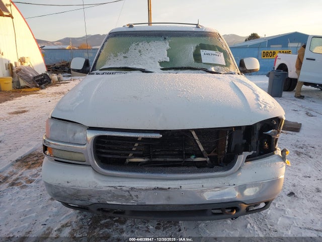44039947 :رقم المزاد ، 1GKEK13TX5J161649 vin ، 2005 Gmc Yukon Slt مزاد بيع