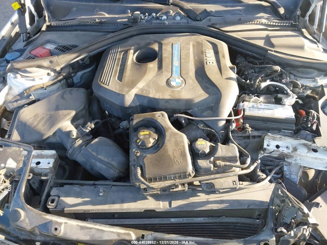 44039952 :رقم المزاد ، WBA8E1C51JA758438 vin ، 2018 Bmw 330e Iperformance مزاد بيع