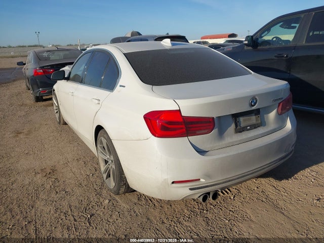44039952 :رقم المزاد ، WBA8E1C51JA758438 vin ، 2018 Bmw 330e Iperformance مزاد بيع