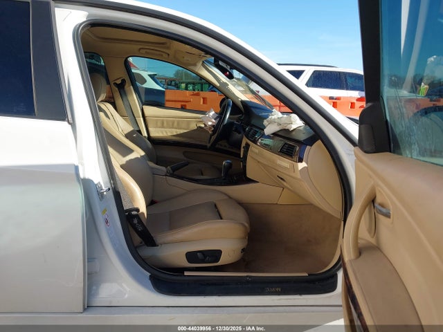 44039956 :رقم المزاد ، WBAVB13586PT19625 vin ، 2006 Bmw 325i مزاد بيع