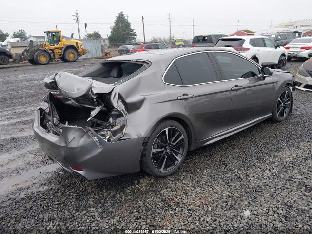 4T1B61HK3JU506396 Toyota CAMRY XSE