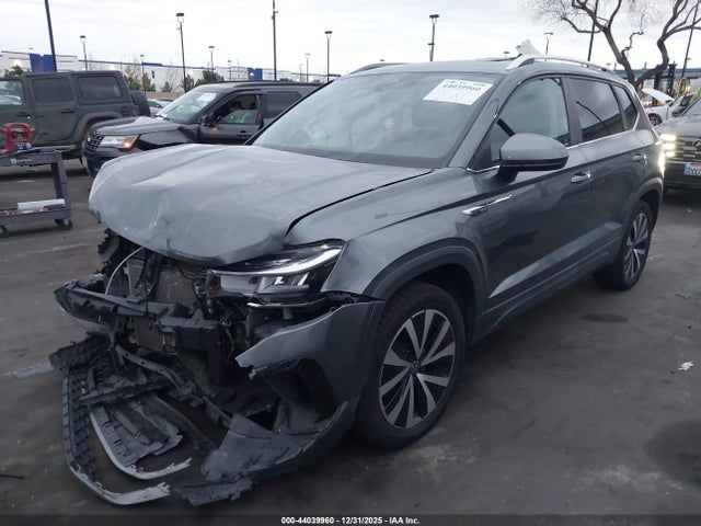 3VVPX7B28NM086942 Volkswagen Taos 1.5t Se
