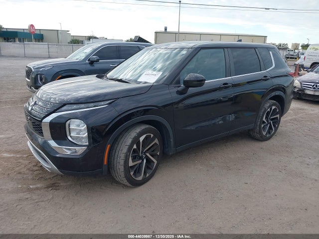 2022 MITSUBISHI OUTLANDER JA4J4UA82NZ040937 Photo 1