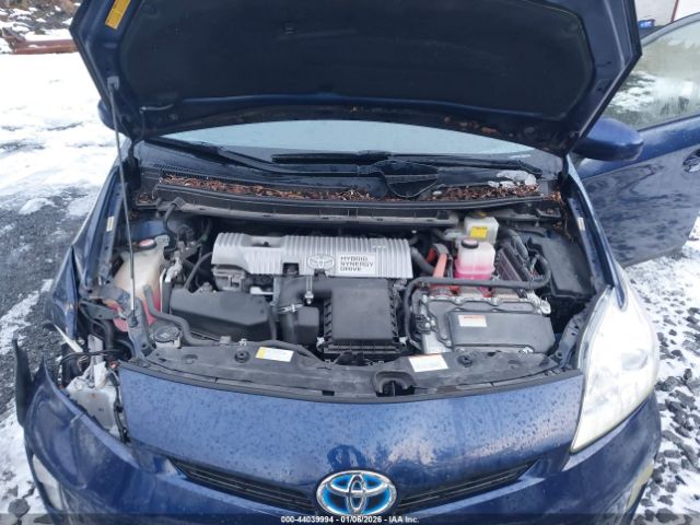 2015 TOYOTA PRIUS JTDKN3DU1F1987090 Photo 9